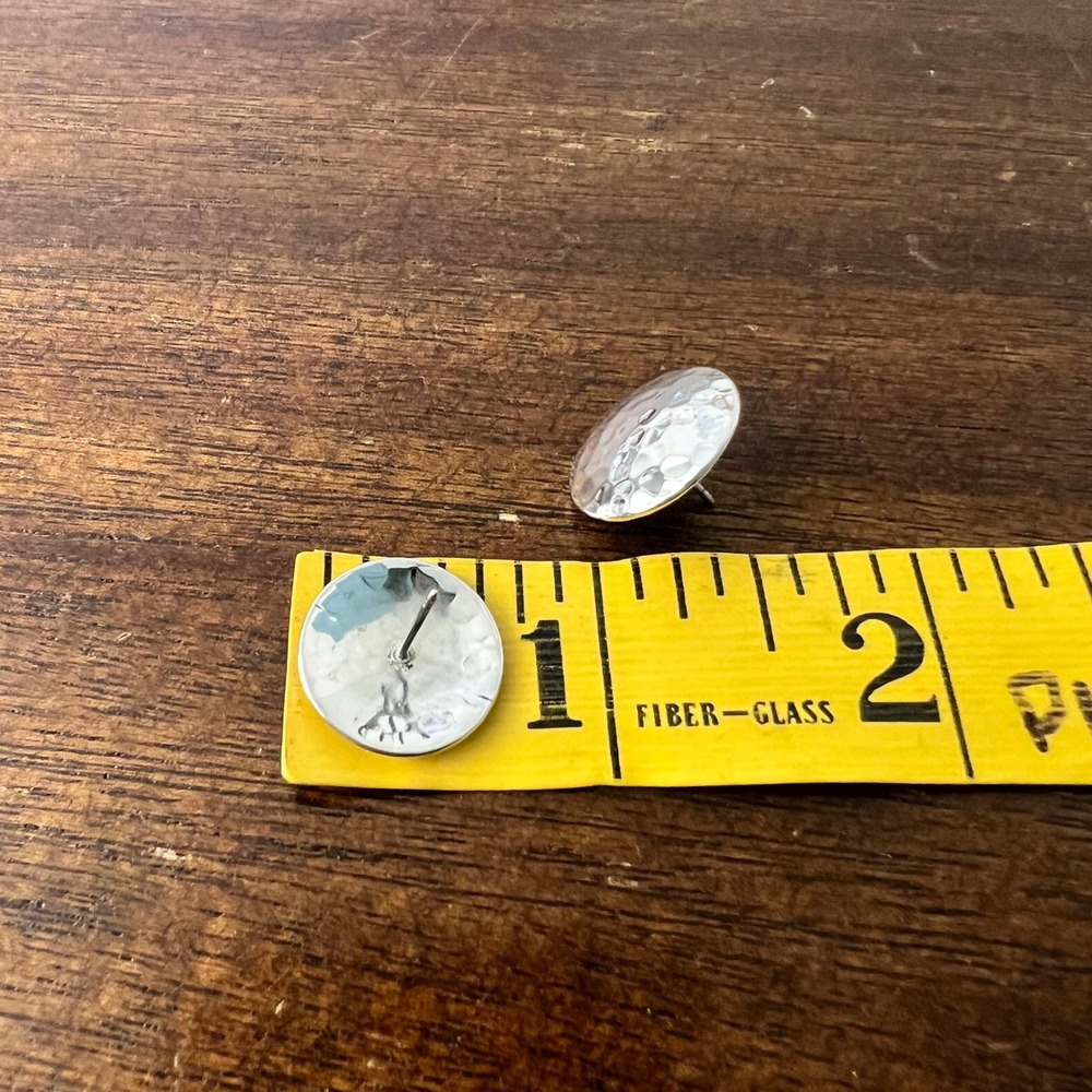 ☘️5/$25 Silver Tone Hammered Metal Stud Earrings Shiny Chic Round Minimalist - Picture 4 of 5